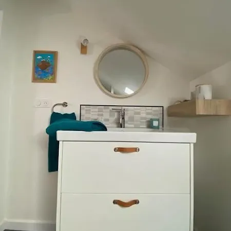 Myraba 2 Hypercentre Βισύ